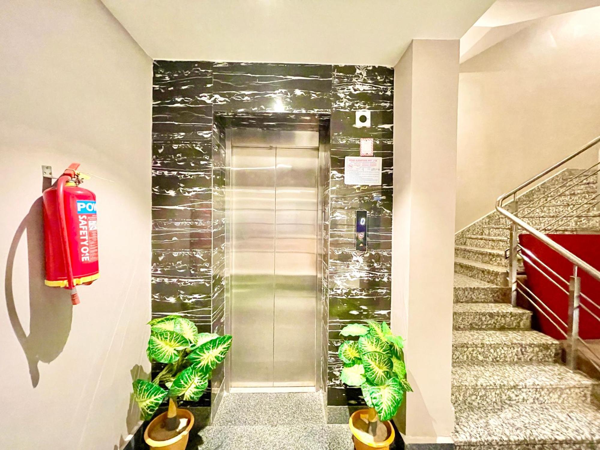 Hotel Rb International ! Puri Near-Sea-Beach-And-Temple Fully-Air-Conditioned-Hotel With-Lift-And-Card Payment Accepted-Parking-Facility, Best Hotel In Puri Luaran gambar