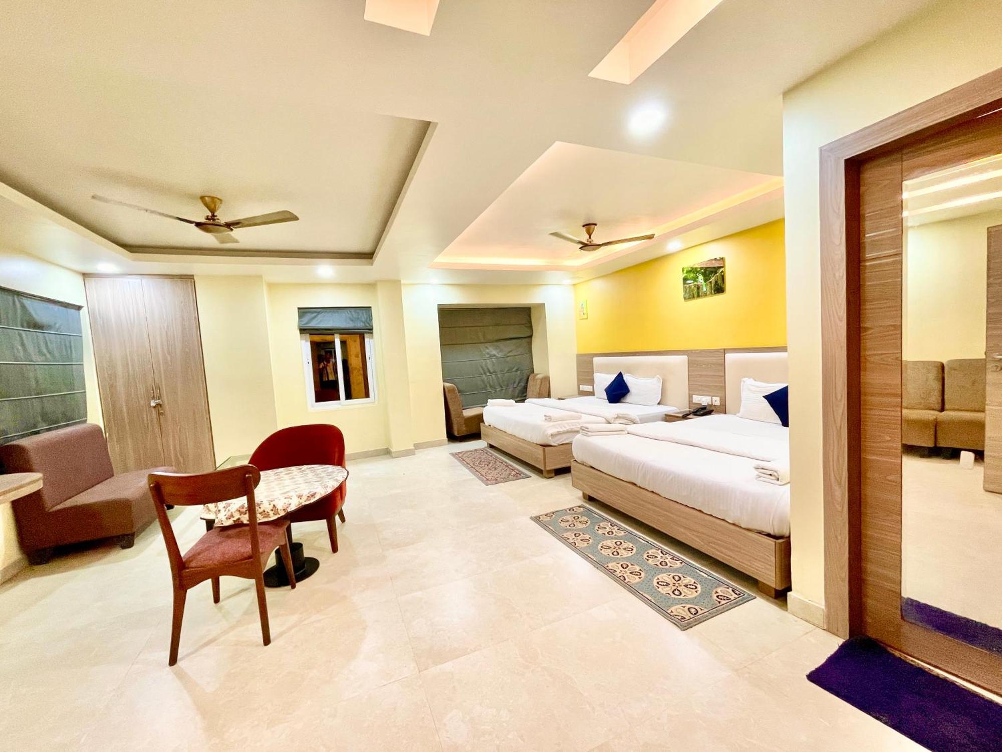 Hotel Rb International ! Puri Near-Sea-Beach-And-Temple Fully-Air-Conditioned-Hotel With-Lift-And-Card Payment Accepted-Parking-Facility, Best Hotel In Puri Luaran gambar