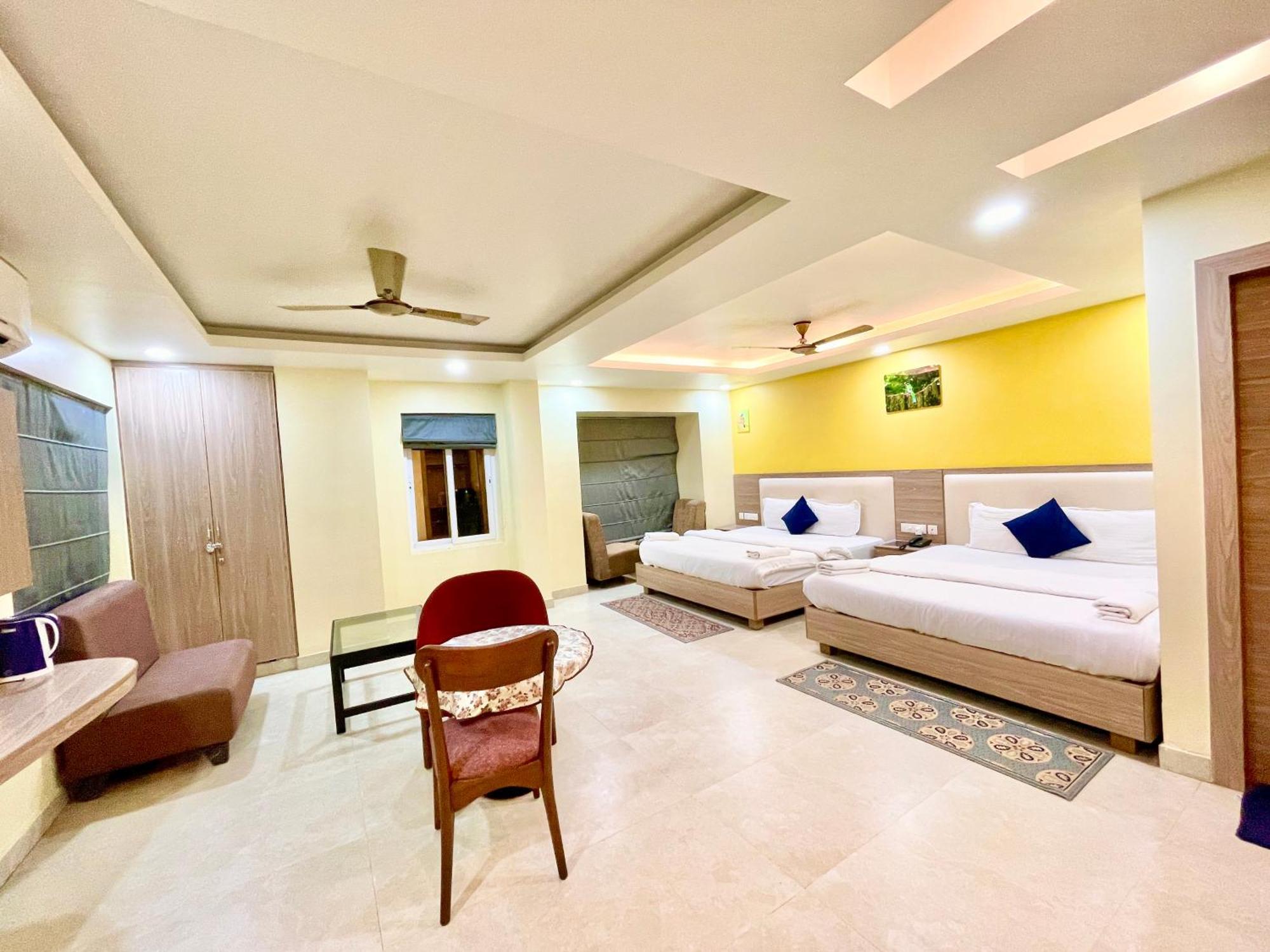 Hotel Rb International ! Puri Near-Sea-Beach-And-Temple Fully-Air-Conditioned-Hotel With-Lift-And-Card Payment Accepted-Parking-Facility, Best Hotel In Puri Luaran gambar